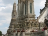 Един от многобройните храмове в Банкок